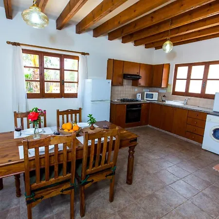 Villa Med. Pomos